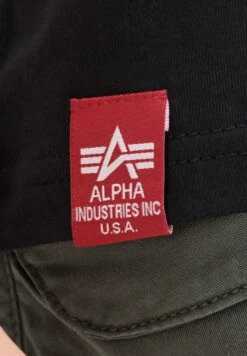 Alpha Industries Half Logo Foam TT-Shirt Con StampaBlack Green Uomo T-shirt E Polo AL522O057-Q12 -Negozio Di Abbigliamento Zalando b960ab86a30845ab9b843bc1b98064b5