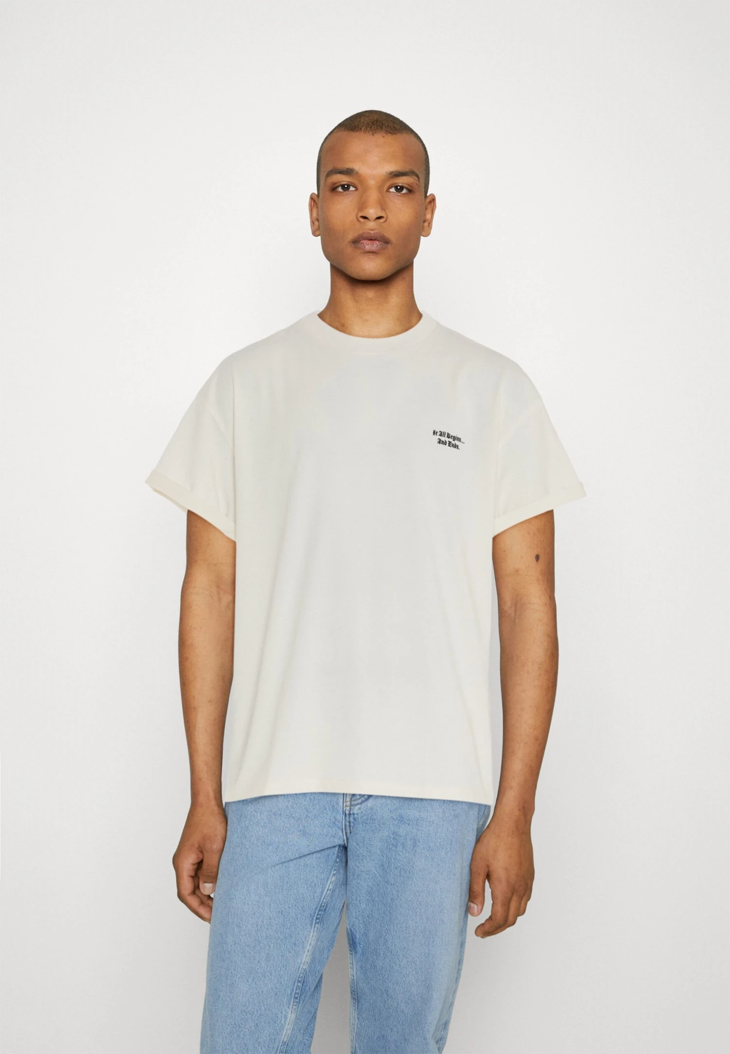 NIGHT ADDICT T-Shirt Con StampaEcru Uomo T-shirt E Polo NIJ22O087-A11 3 NIGHT ADDICT T-Shirt Con StampaEcru Uomo T-shirt E Polo NIJ22O087-A11 - immagine 3